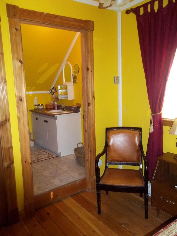 Gite La Halte Du Verger Bed And BreakfastRivière-du-Loup エクステリア 写真