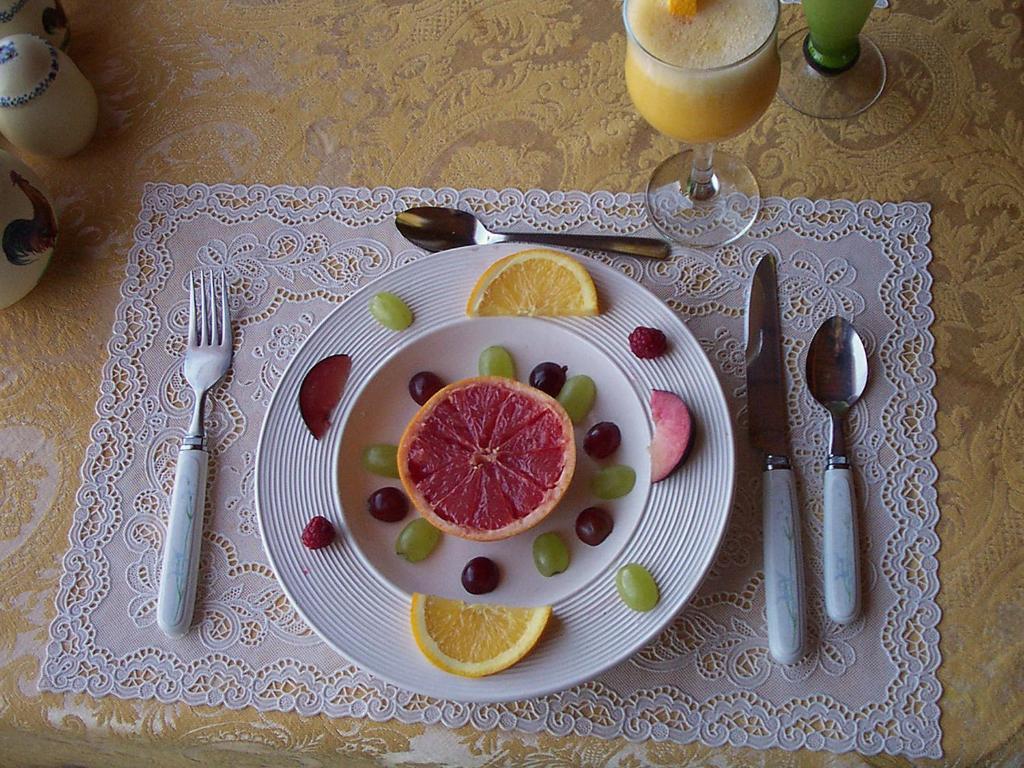 Gite La Halte Du Verger Bed And BreakfastRivière-du-Loup エクステリア 写真