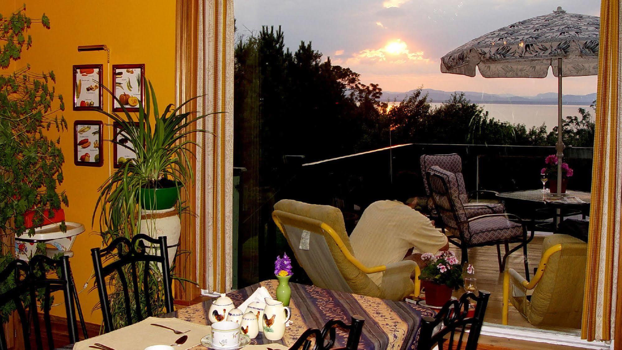 Gite La Halte Du Verger Bed And BreakfastRivière-du-Loup エクステリア 写真